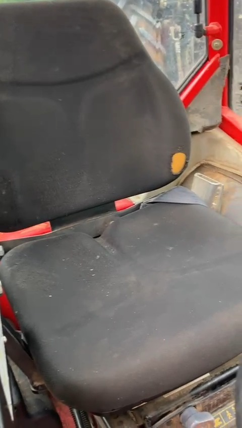 WhatsApp Video 2025-10-13 at 13.51.36_76f8bcae-1 (2)