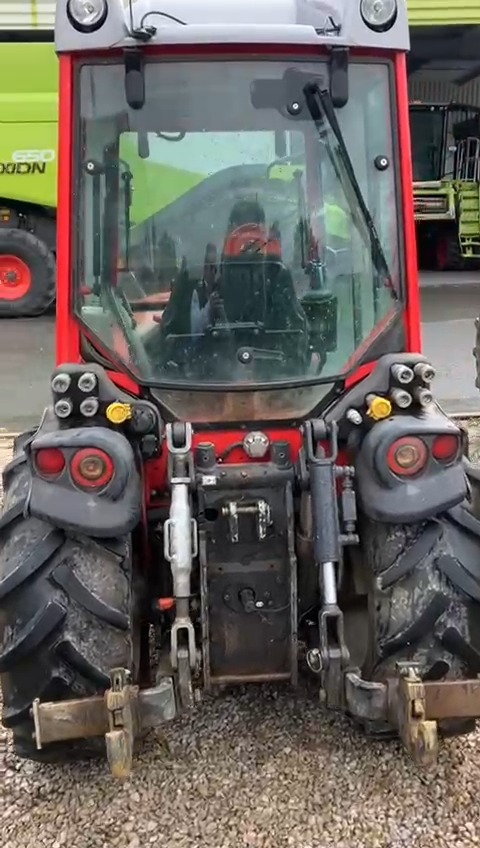 WhatsApp Video 2025-10-13 at 13.51.36_76f8bcae-2 (1)